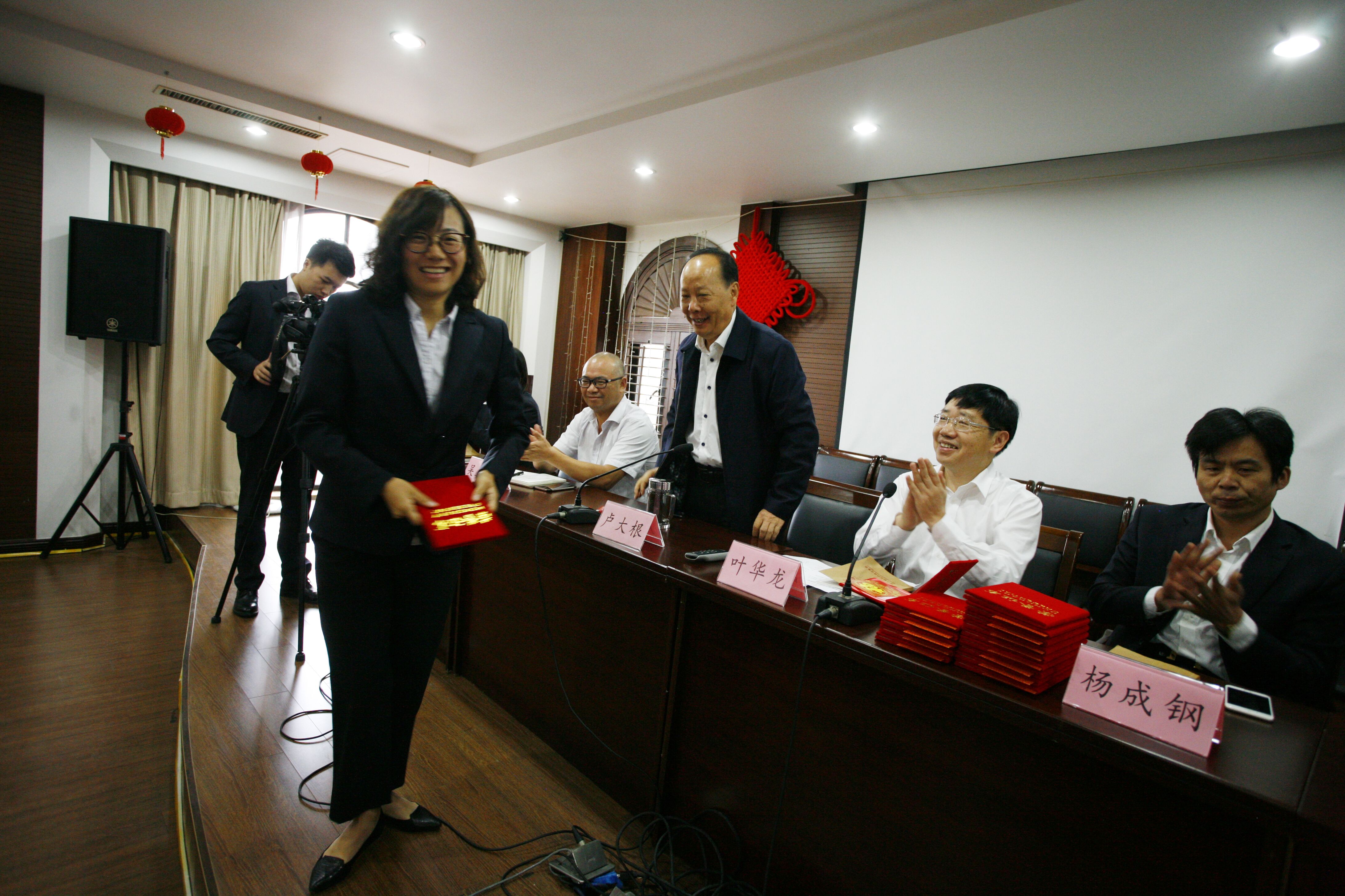 浙江公海彩船建设集团有限公司